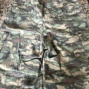 Men’s size 36 shorts